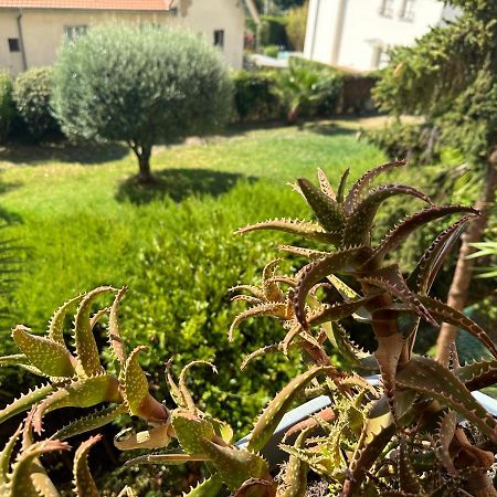 Location De Chambre Privee Dans Residence Prive, Jardins Et Parking Gratuit 1 Min To Tramway Et 9 Min De Centre-Ville, Accessibilite A Plusieurs Transports Nizza Kültér fotó