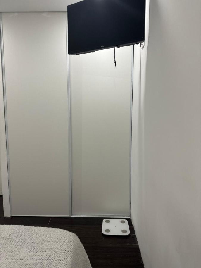 Location De Chambre Privee Dans Residence Prive, Jardins Et Parking Gratuit 1 Min To Tramway Et 9 Min De Centre-Ville, Accessibilite A Plusieurs Transports Nizza Kültér fotó
